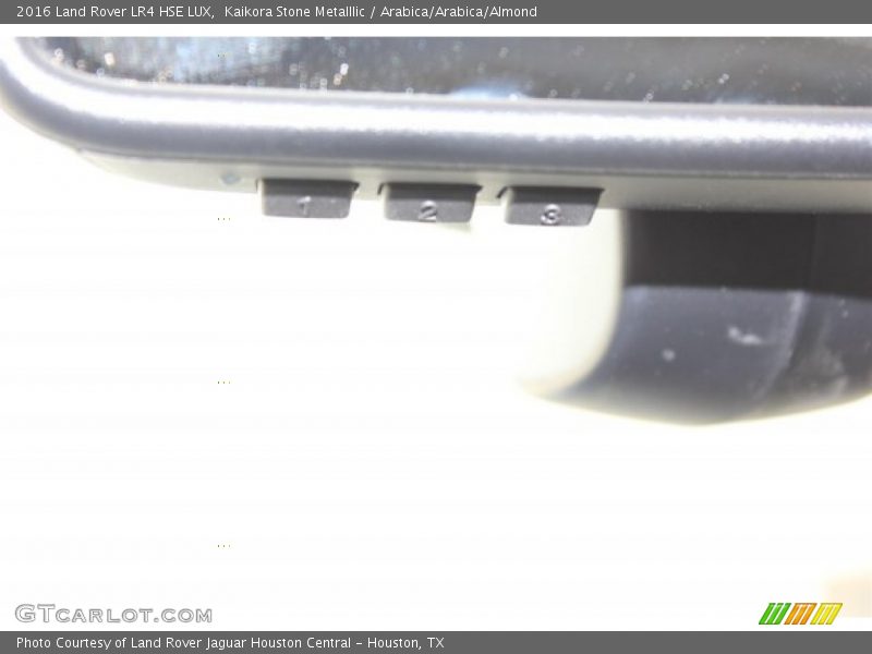 Controls of 2016 LR4 HSE LUX