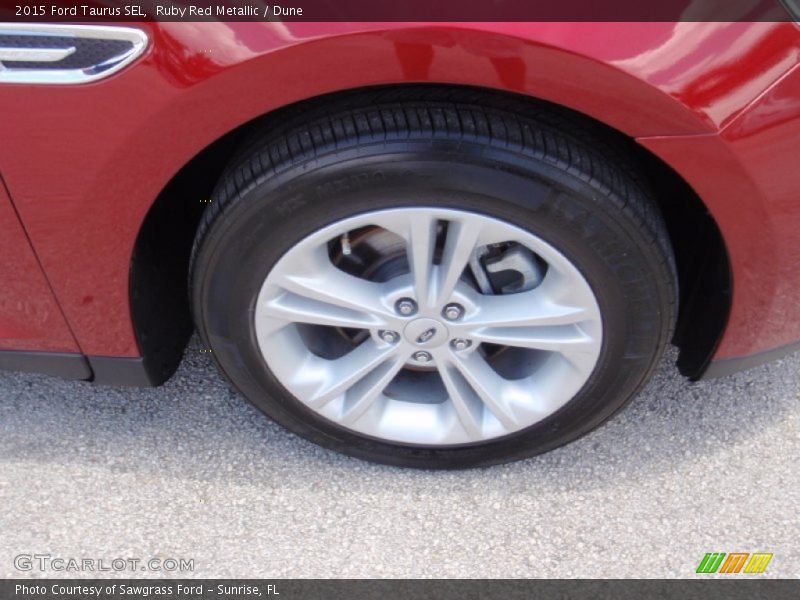 Ruby Red Metallic / Dune 2015 Ford Taurus SEL