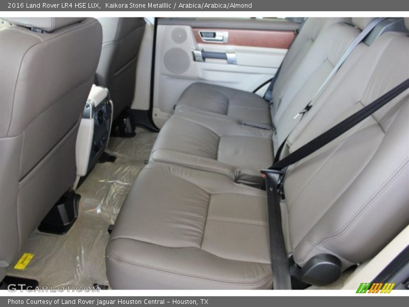 Rear Seat of 2016 LR4 HSE LUX