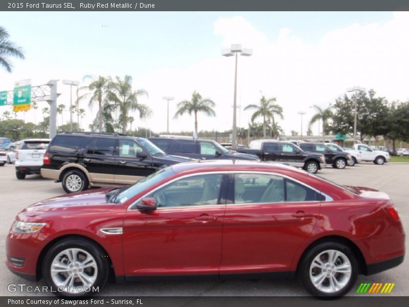 Ruby Red Metallic / Dune 2015 Ford Taurus SEL