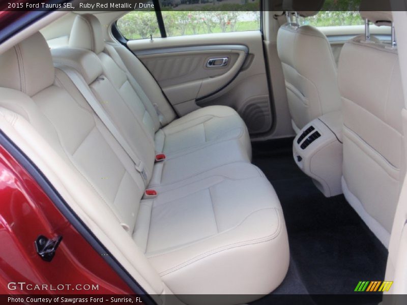 Ruby Red Metallic / Dune 2015 Ford Taurus SEL
