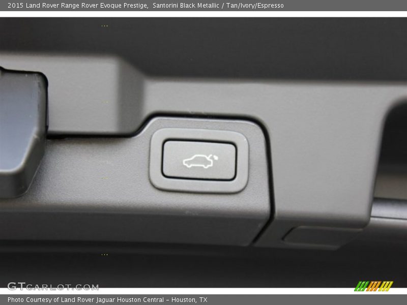 Santorini Black Metallic / Tan/Ivory/Espresso 2015 Land Rover Range Rover Evoque Prestige