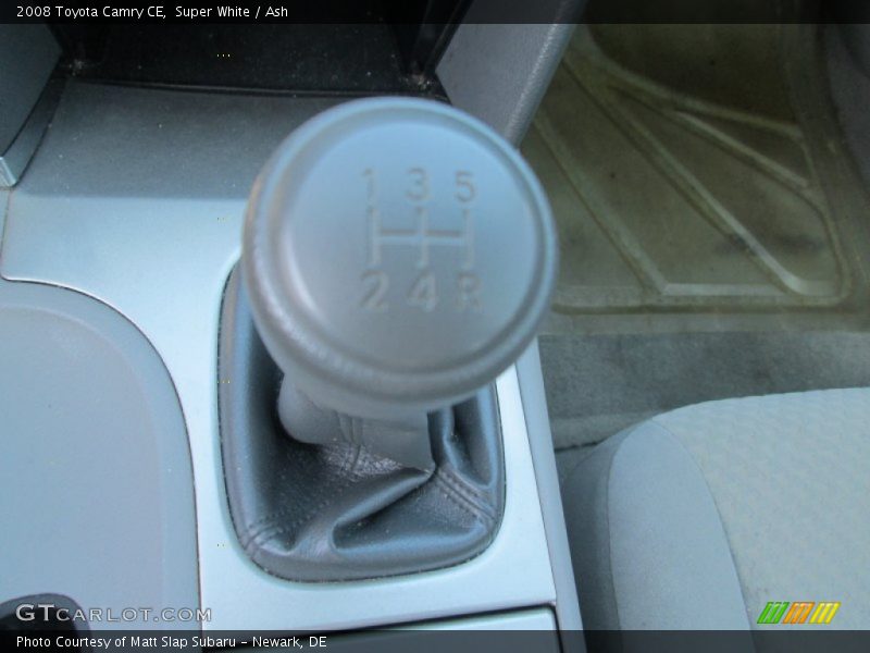 Super White / Ash 2008 Toyota Camry CE