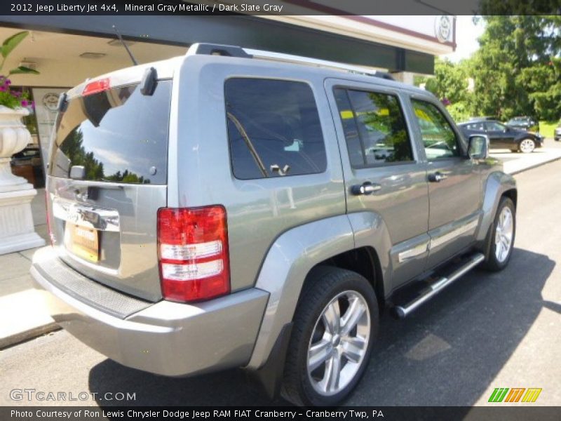 Mineral Gray Metallic / Dark Slate Gray 2012 Jeep Liberty Jet 4x4