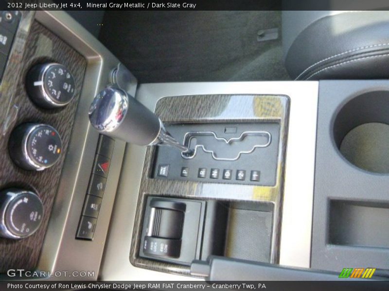 Mineral Gray Metallic / Dark Slate Gray 2012 Jeep Liberty Jet 4x4