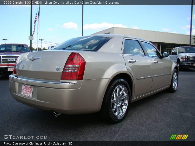 Linen Gold Metallic / Dark Slate Gray/Light Graystone 2006 Chrysler 300 C HEMI