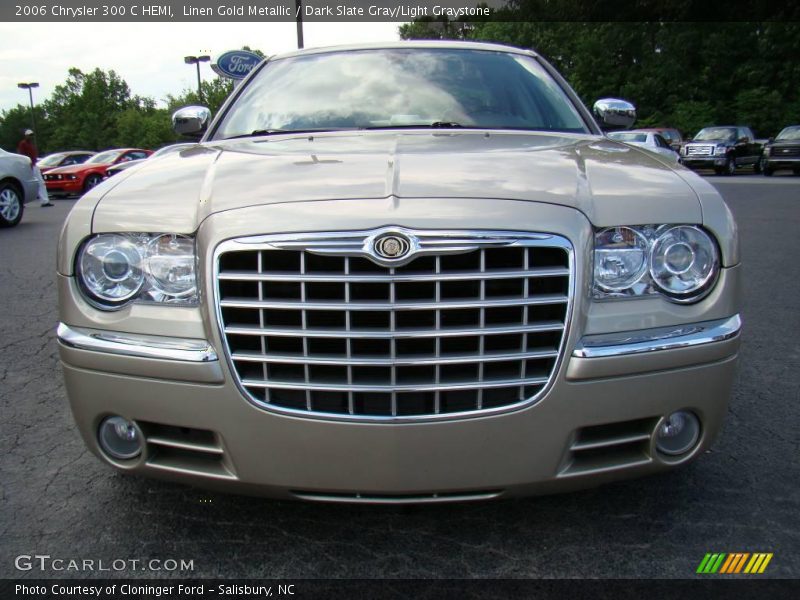 Linen Gold Metallic / Dark Slate Gray/Light Graystone 2006 Chrysler 300 C HEMI