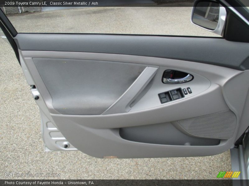 Classic Silver Metallic / Ash 2009 Toyota Camry LE