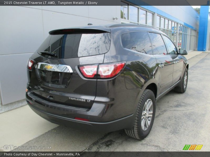 Tungsten Metallic / Ebony 2015 Chevrolet Traverse LT AWD