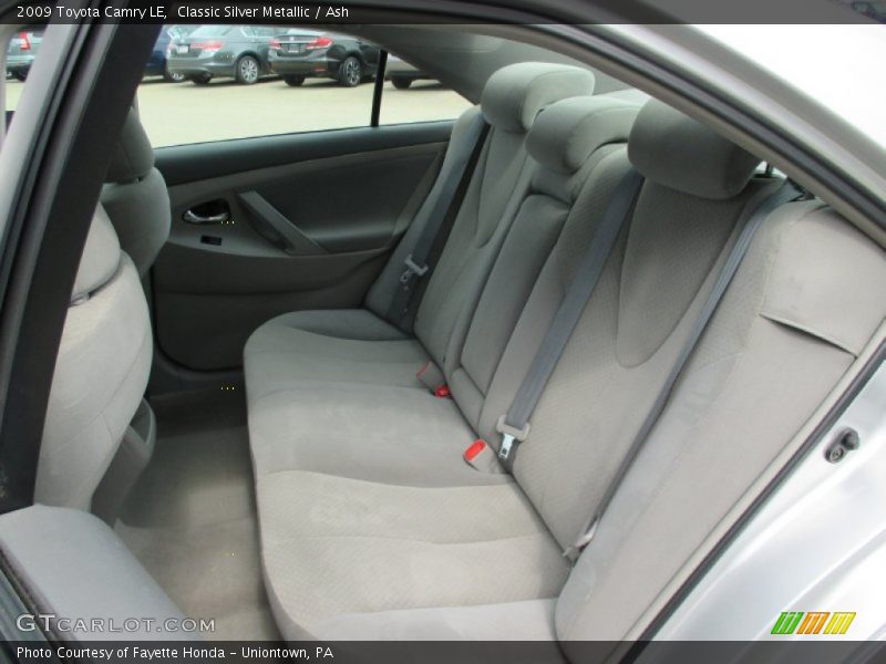 Classic Silver Metallic / Ash 2009 Toyota Camry LE