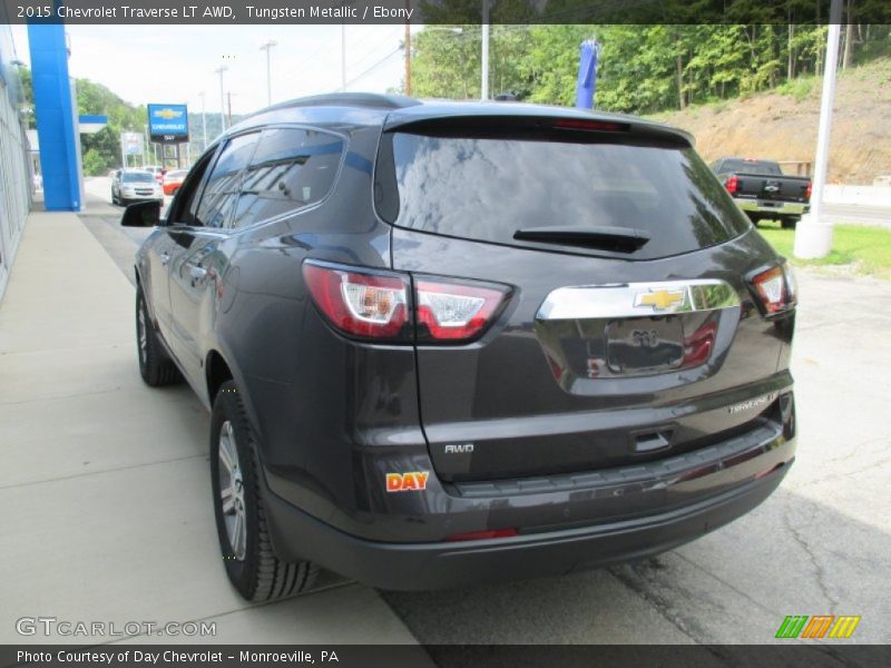 Tungsten Metallic / Ebony 2015 Chevrolet Traverse LT AWD