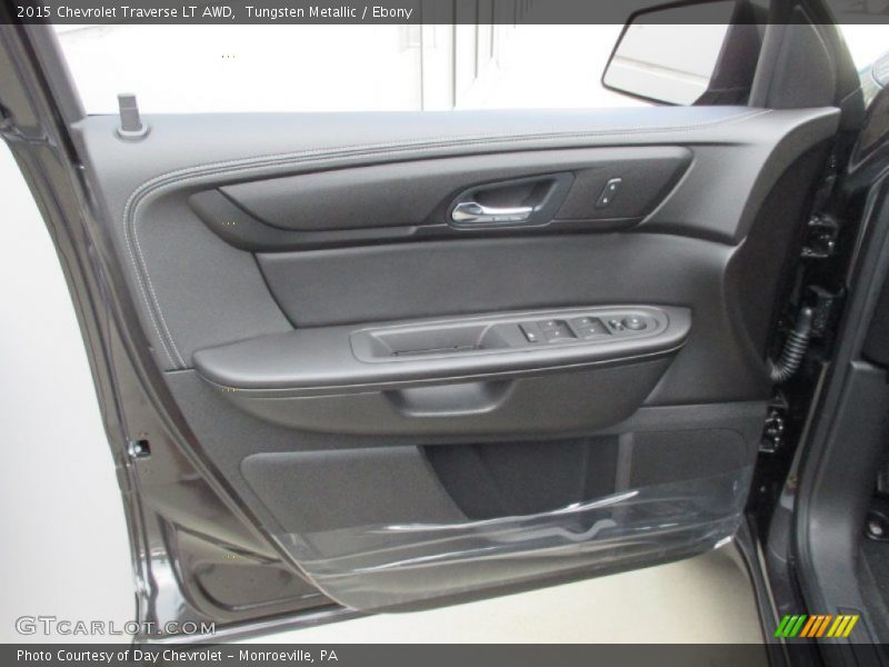 Tungsten Metallic / Ebony 2015 Chevrolet Traverse LT AWD