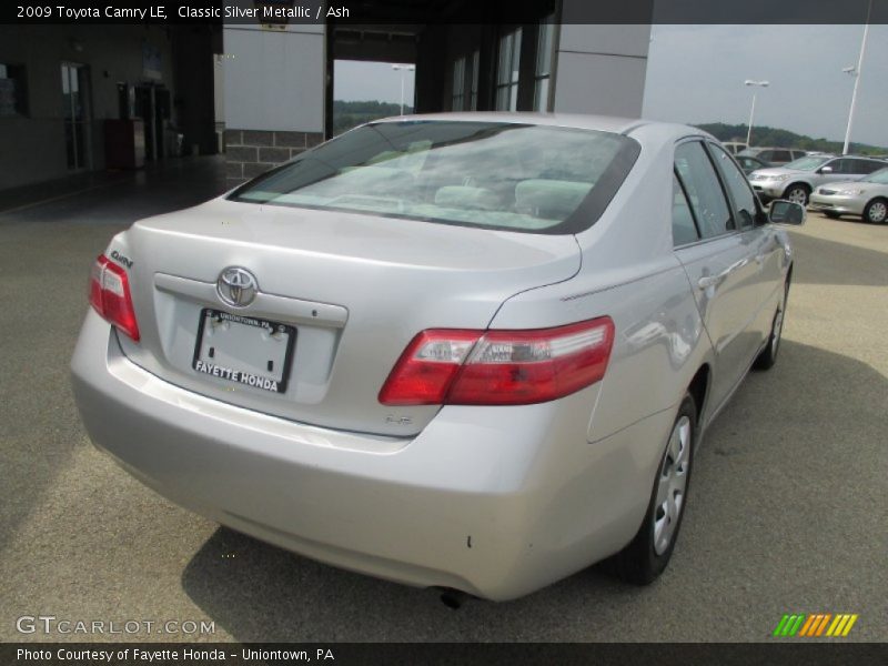 Classic Silver Metallic / Ash 2009 Toyota Camry LE