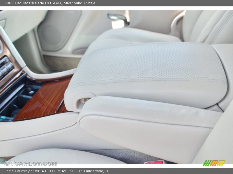Silver Sand / Shale 2003 Cadillac Escalade EXT AWD