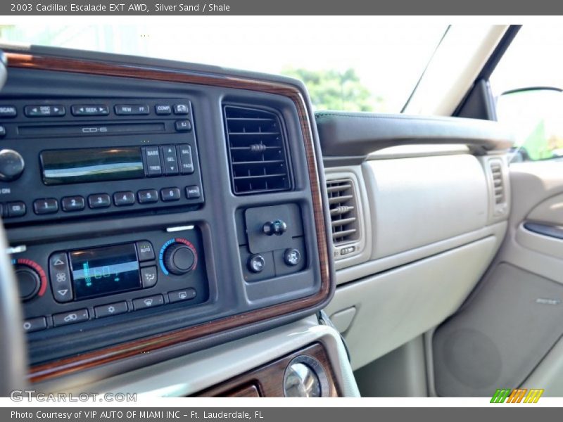 Silver Sand / Shale 2003 Cadillac Escalade EXT AWD