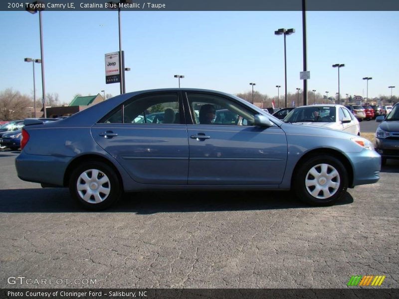 Catalina Blue Metallic / Taupe 2004 Toyota Camry LE