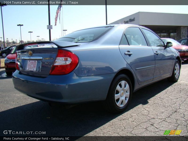 Catalina Blue Metallic / Taupe 2004 Toyota Camry LE