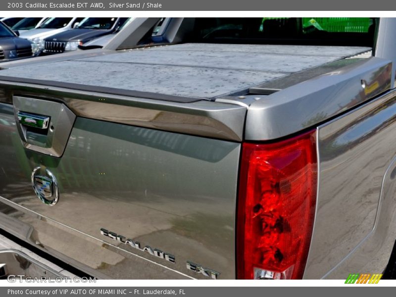 Silver Sand / Shale 2003 Cadillac Escalade EXT AWD