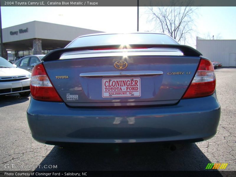 Catalina Blue Metallic / Taupe 2004 Toyota Camry LE