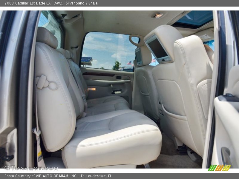Silver Sand / Shale 2003 Cadillac Escalade EXT AWD