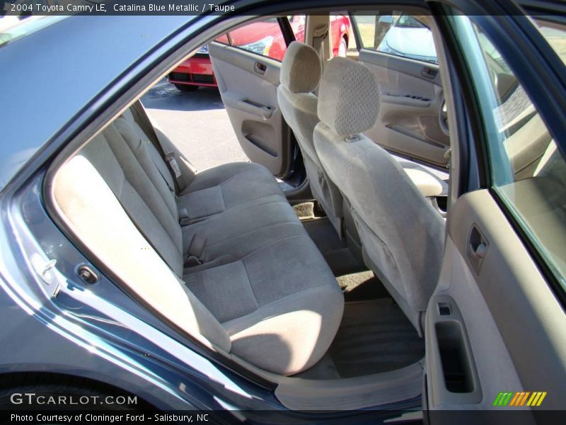 Catalina Blue Metallic / Taupe 2004 Toyota Camry LE