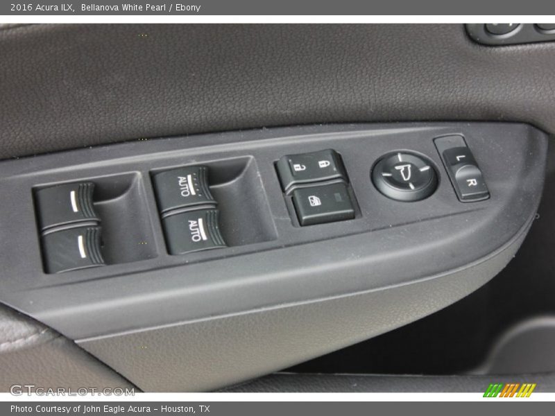 Bellanova White Pearl / Ebony 2016 Acura ILX
