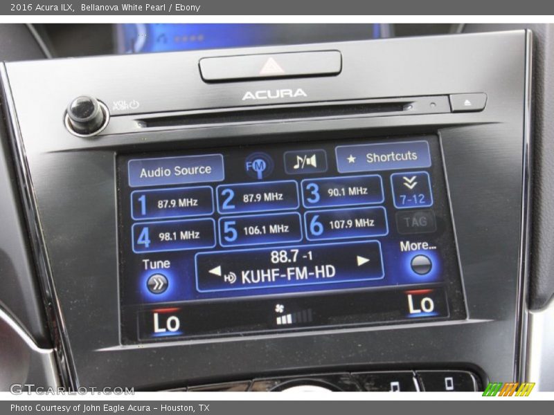Bellanova White Pearl / Ebony 2016 Acura ILX