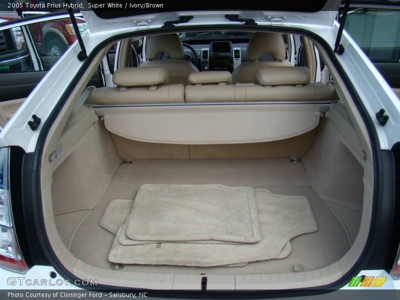 Super White / Ivory/Brown 2005 Toyota Prius Hybrid