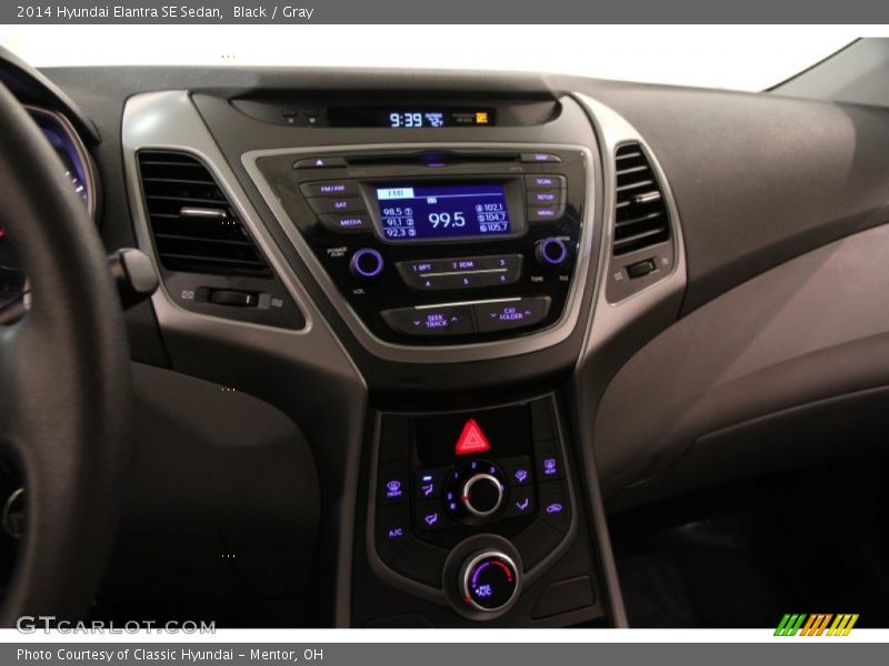 Black / Gray 2014 Hyundai Elantra SE Sedan