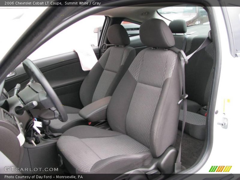 Summit White / Gray 2006 Chevrolet Cobalt LT Coupe