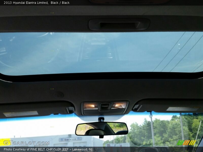 Black / Black 2013 Hyundai Elantra Limited