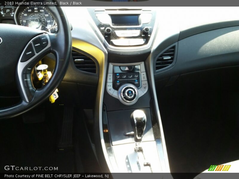 Black / Black 2013 Hyundai Elantra Limited