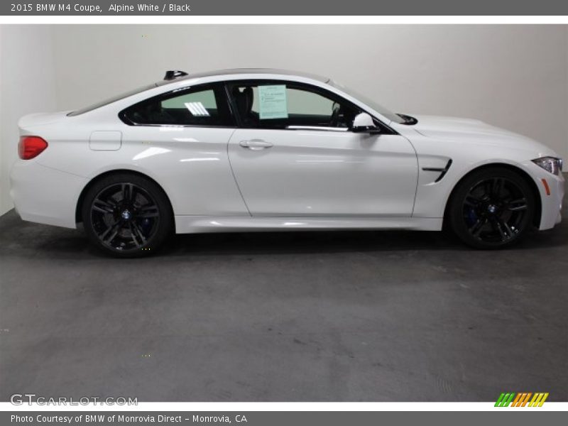 Alpine White / Black 2015 BMW M4 Coupe