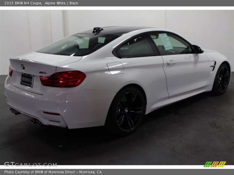 Alpine White / Black 2015 BMW M4 Coupe