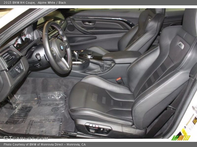 Alpine White / Black 2015 BMW M4 Coupe