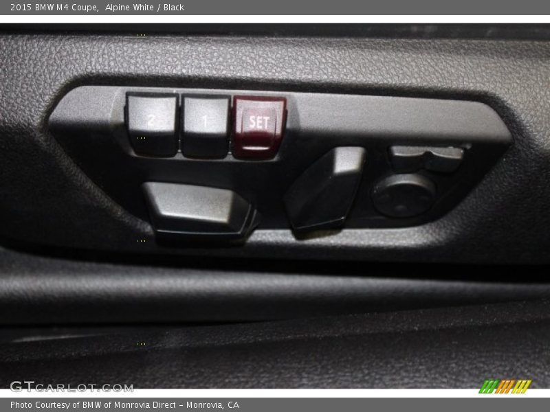 Alpine White / Black 2015 BMW M4 Coupe