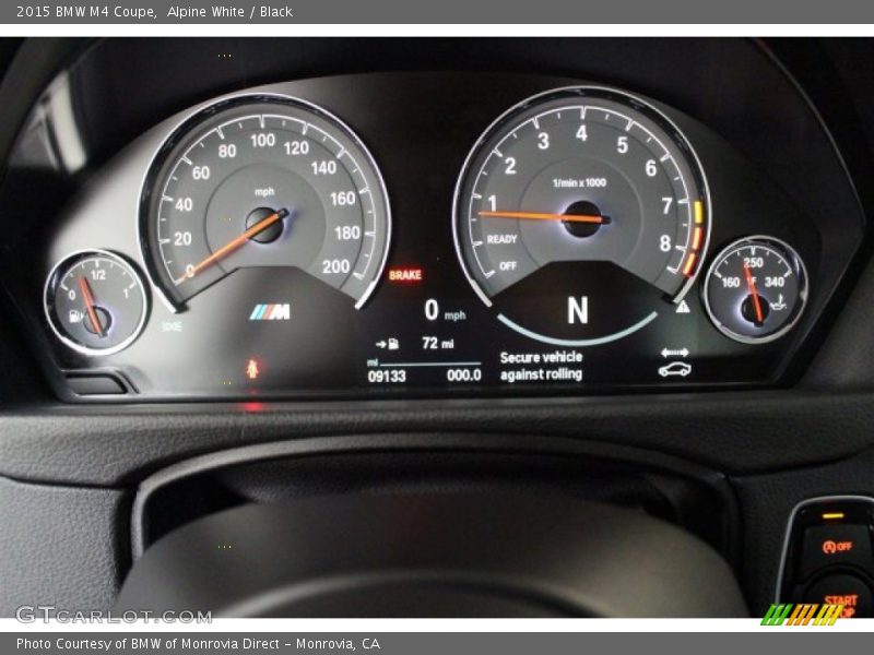 Alpine White / Black 2015 BMW M4 Coupe