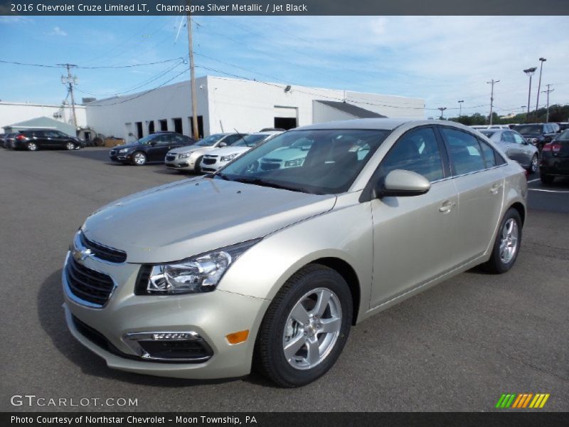 Champagne Silver Metallic / Jet Black 2016 Chevrolet Cruze Limited LT