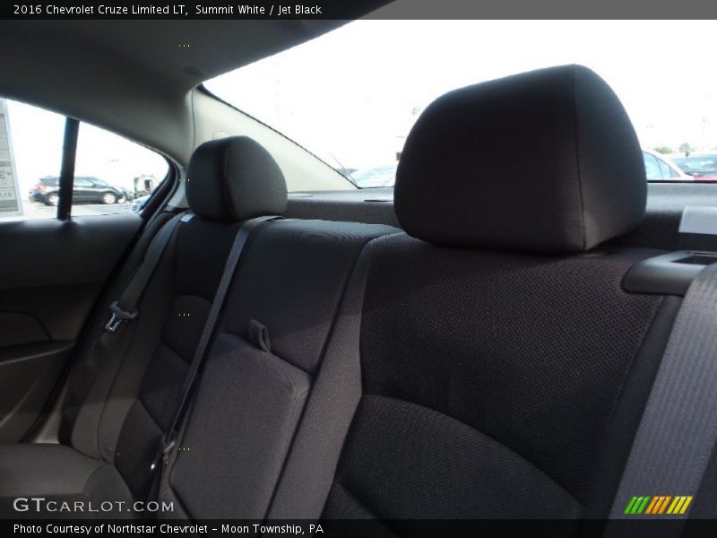 Summit White / Jet Black 2016 Chevrolet Cruze Limited LT
