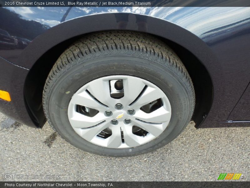 Blue Ray Metallic / Jet Black/Medium Titanium 2016 Chevrolet Cruze Limited LS