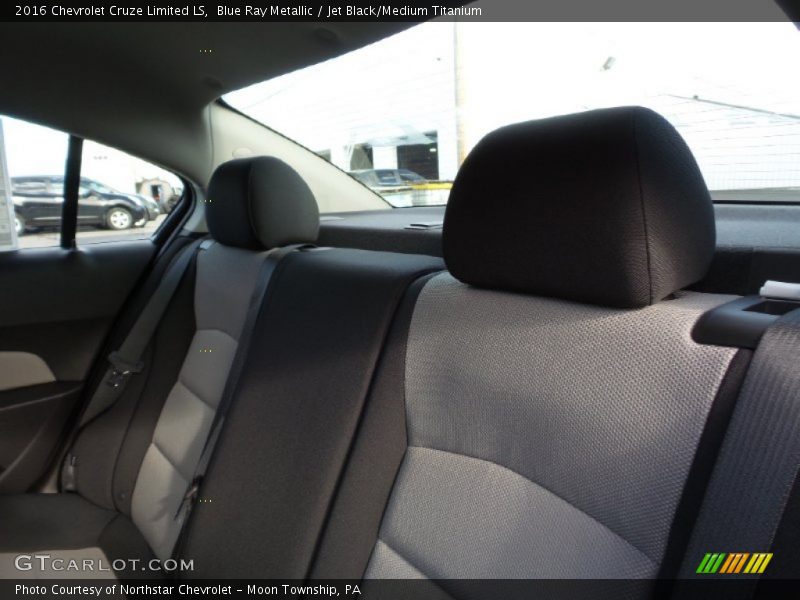 Blue Ray Metallic / Jet Black/Medium Titanium 2016 Chevrolet Cruze Limited LS
