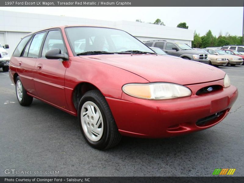 Toreador Red Metallic / Medium Graphite 1997 Ford Escort LX Wagon