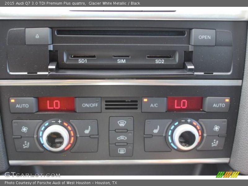Glacier White Metallic / Black 2015 Audi Q7 3.0 TDI Premium Plus quattro
