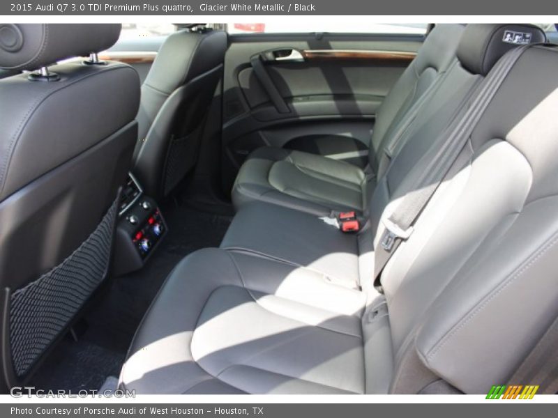 Glacier White Metallic / Black 2015 Audi Q7 3.0 TDI Premium Plus quattro