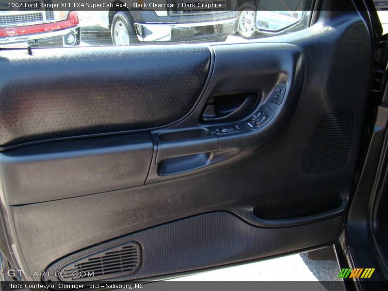 Black Clearcoat / Dark Graphite 2002 Ford Ranger XLT FX4 SuperCab 4x4