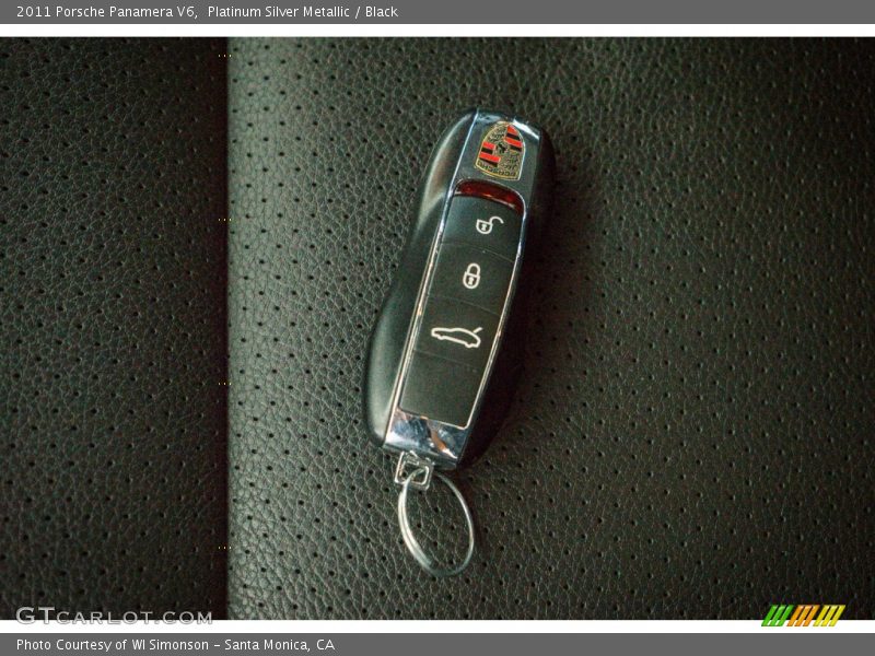 Platinum Silver Metallic / Black 2011 Porsche Panamera V6