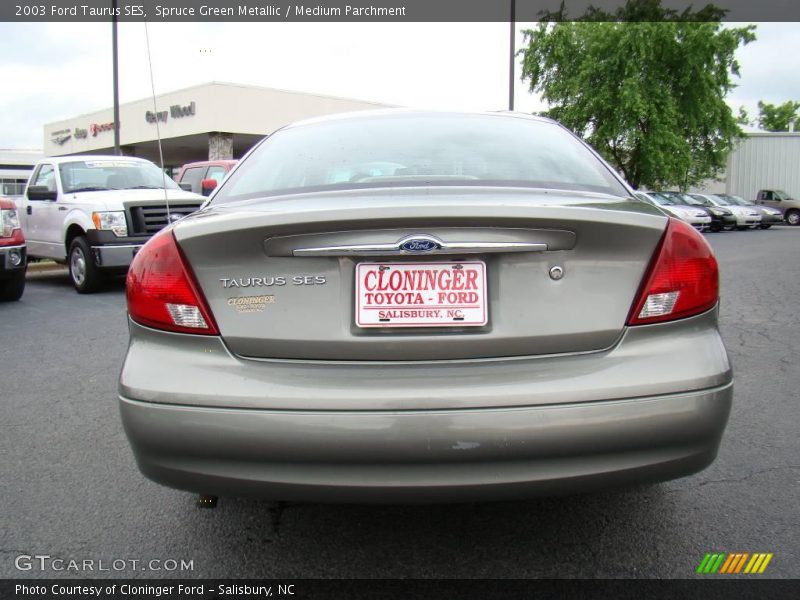 Spruce Green Metallic / Medium Parchment 2003 Ford Taurus SES