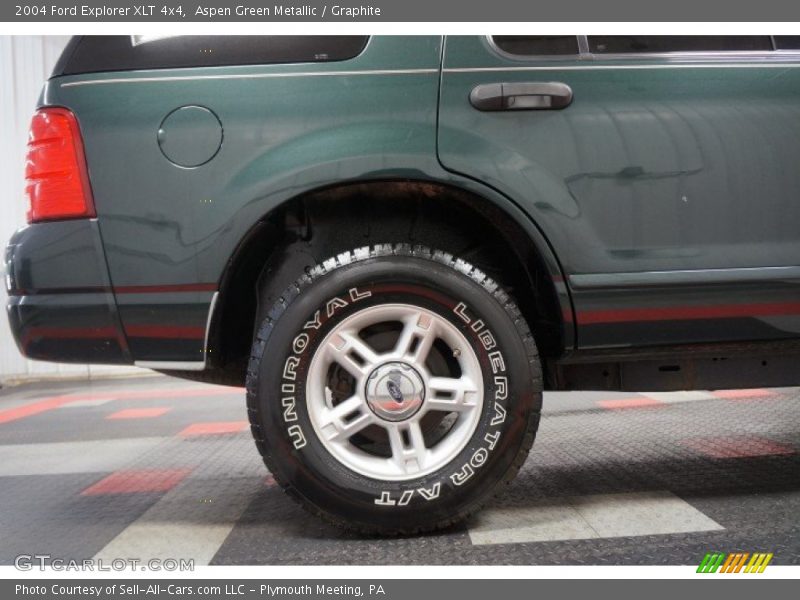 Aspen Green Metallic / Graphite 2004 Ford Explorer XLT 4x4