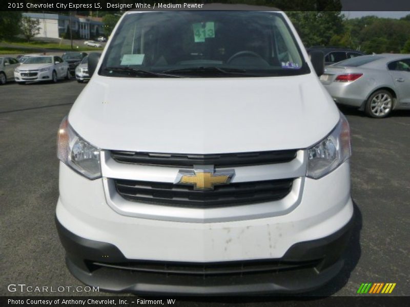 Designer White / Medium Pewter 2015 Chevrolet City Express LS
