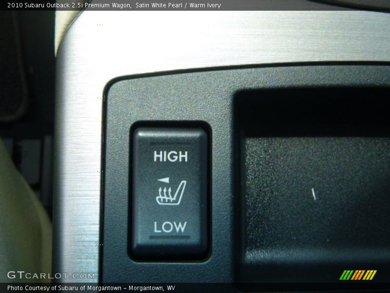 Satin White Pearl / Warm Ivory 2010 Subaru Outback 2.5i Premium Wagon